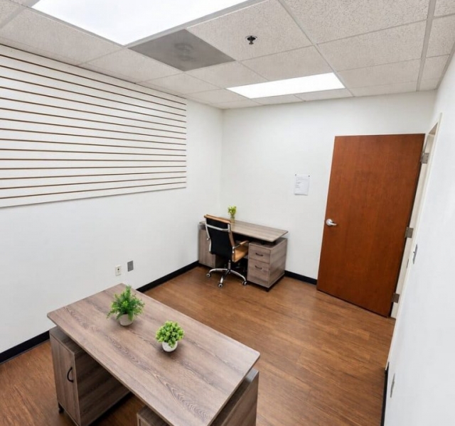 suite-6-_-white-wood-finish-office-2